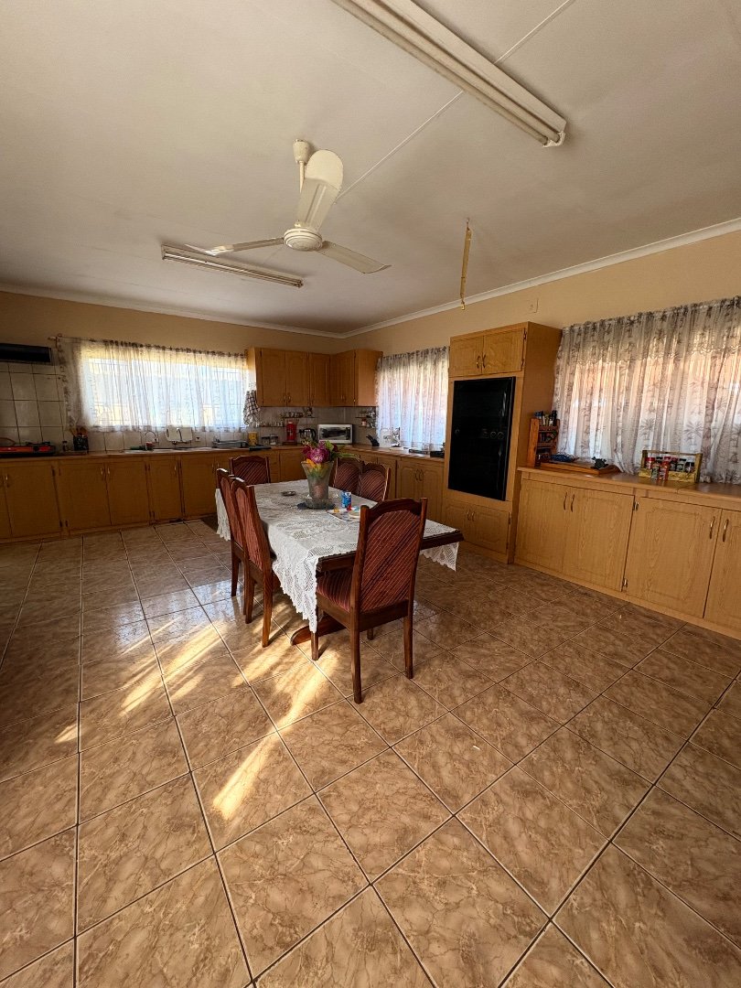 5 Bedroom Property for Sale in Stilfontein Ext 3 North West